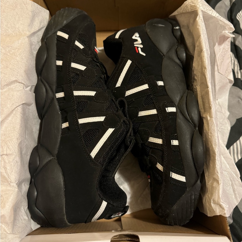 FILA Spaghetti low size 13 (worn once, missing insoles)